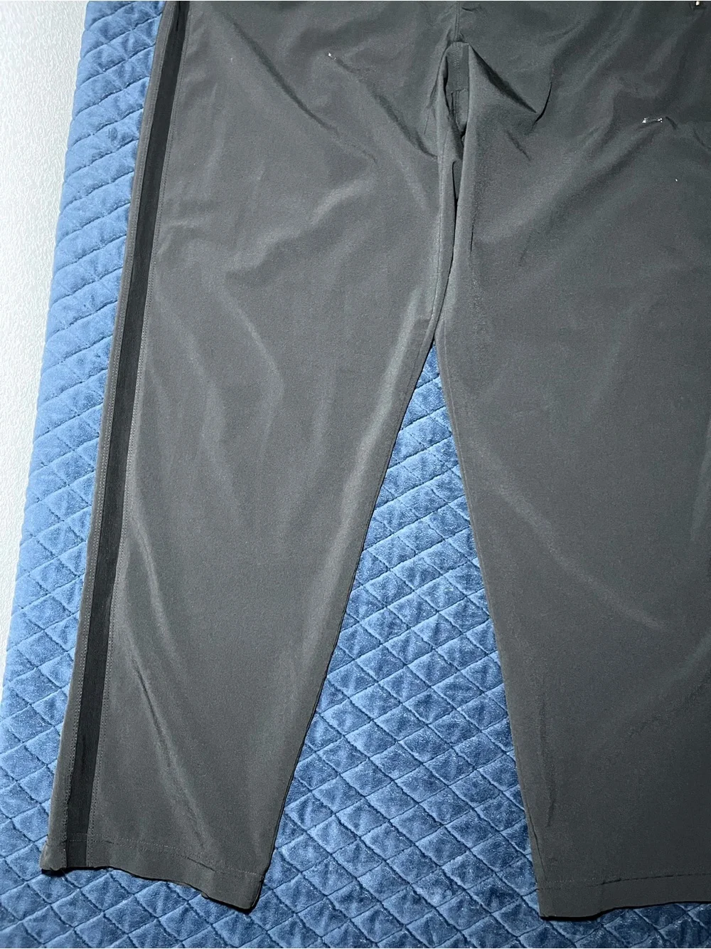Nike Men's Black Jogger Track Pants with Side Stripe